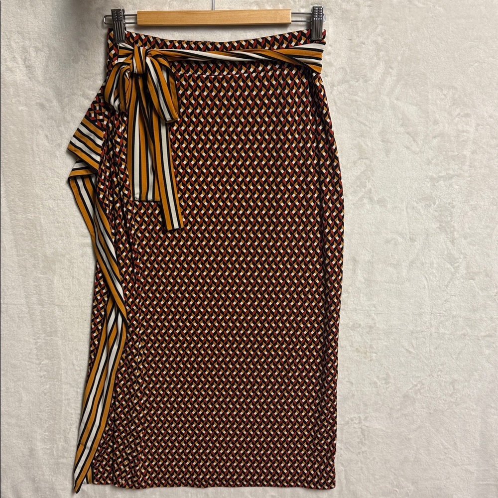 MICHAEL Michael Kors Red and Black Geometric Maxi Skirt